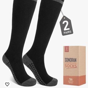 Sonoran Merino Wool Hiking/Athletic 2 Pair Black S/M NWT IN PACKAGE‎